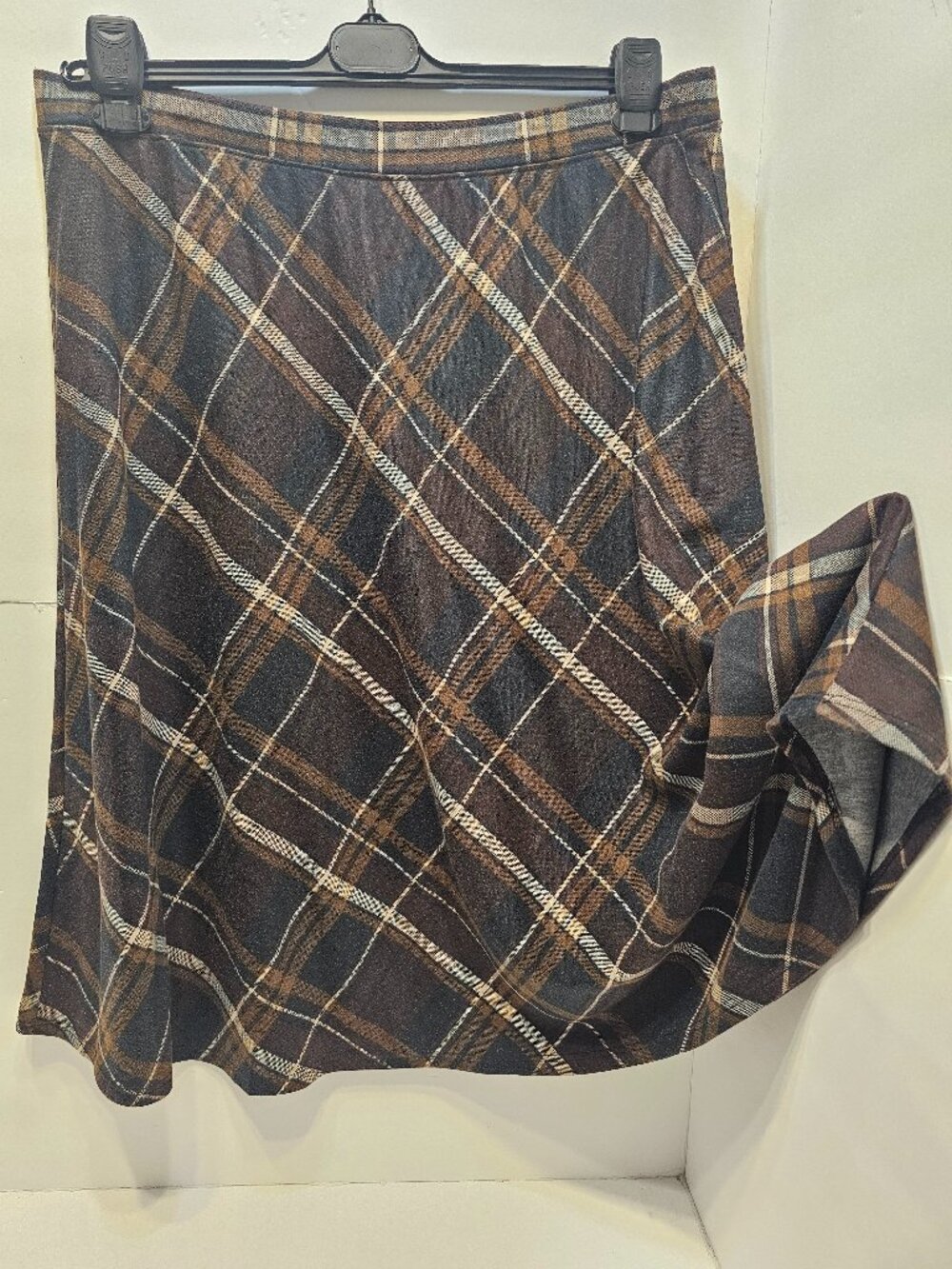 Laura Scott/ Plat / XL